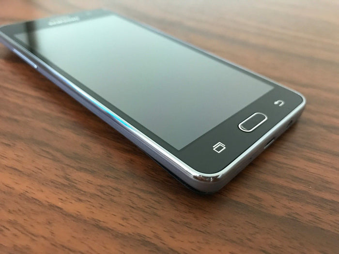 Samsung Galaxy On5 SM-S550TL - 8GB - Black (Tracfone)